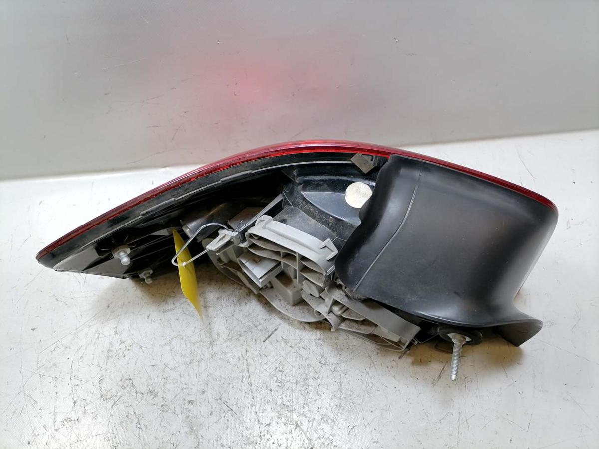 Audi A3 8P original R&uuml;cklicht R&uuml;ckleuchte Schlussleuchte rechts 3-T&uuml;rer Facelift Bj.2011
